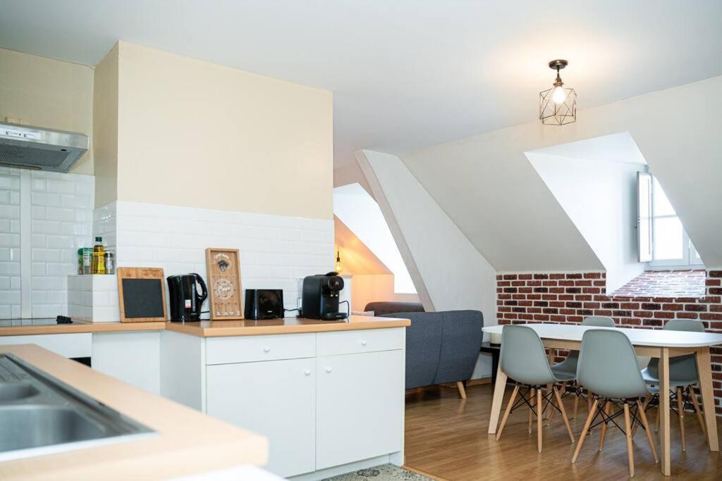 Ferienwohnung New Place Gramont-Proche Chateau Pau Exterior foto
