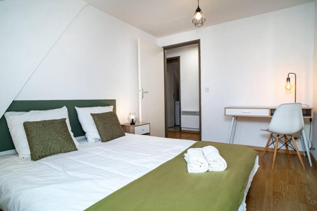 Ferienwohnung New Place Gramont-Proche Chateau Pau Exterior foto