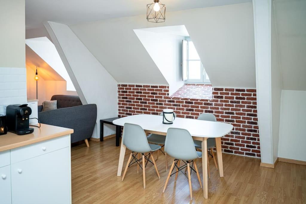 Ferienwohnung New Place Gramont-Proche Chateau Pau Exterior foto